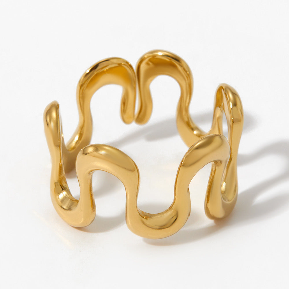 Ava Adjustable Ring