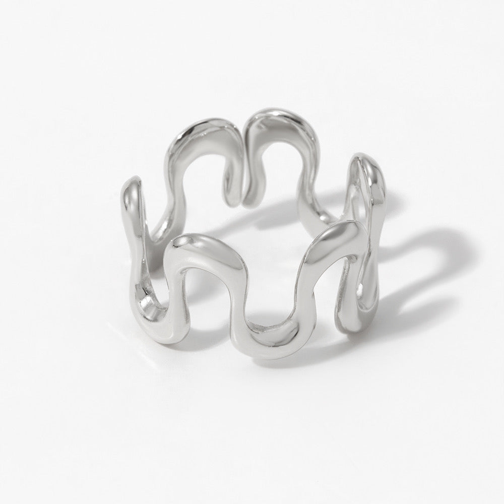 Ava Adjustable Ring