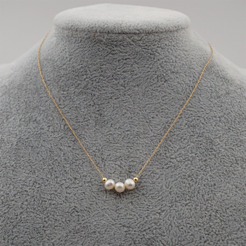 Three Pearl Necklace